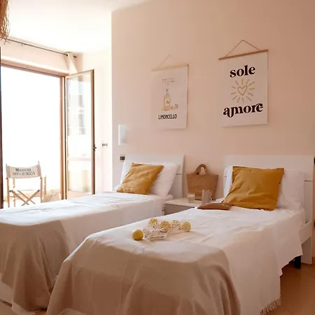 Sun-filled Apartment, Breathtaking Coastal View, Gioiosa Marea, Limone By Ideal Sicily 公寓