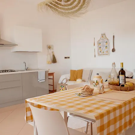 公寓 Sun-filled Apartment, Breathtaking Coastal View, Gioiosa Marea, Limone By Ideal Sicily 焦约萨马雷阿